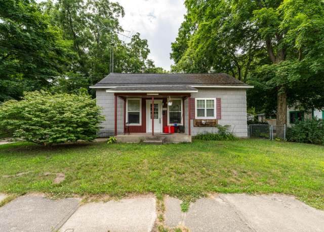 Property at 305 W Saint Marys St, Decatur, MI 49045, 2 beds, 1 bath