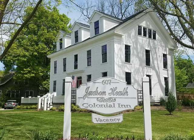 Property at 607 Butler St, Saugatuck, MI 49453, 10 beds, 10.5 baths