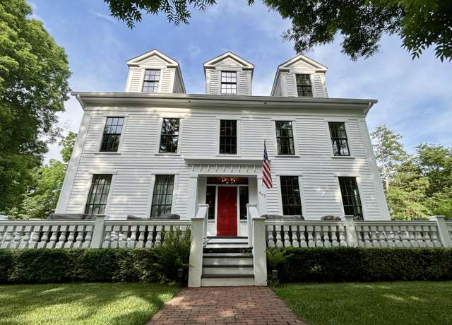 Property at 607 Butler St, Saugatuck, MI 49453, 10 beds, 10.5 baths