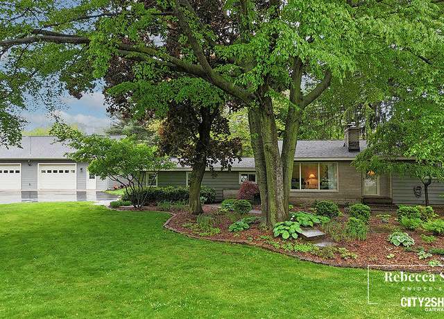 Property at 9409 Whitneyville Ave SE, Alto, MI 49302, 3 beds, 1.5 baths
