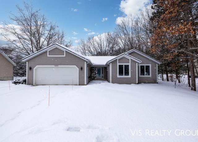 Property at 13553 Oakfield Ln, Grand Haven, MI 49417, 3 beds, 3.5 baths