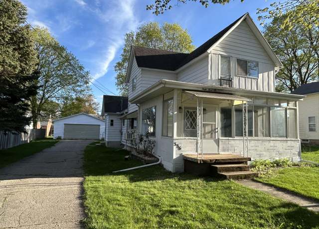 Property at 336 Emmons St SE, Caledonia, MI 49316, 3 beds, 1 bath