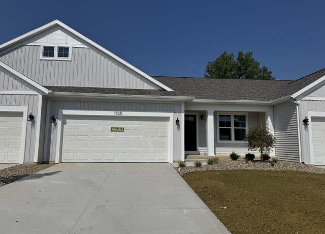 Property at 1535 N Village Cir, Kalamazoo, MI 49009, 2 beds, 2.5 baths