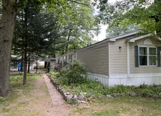 Property at 11670 Thrush Dr, Lakeview, MI 48850, 3 beds, 2 baths