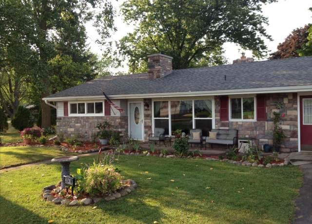 Property at 304 W Edgar Bergen Blvd, Decatur, MI 49045, 4 beds, 2 baths