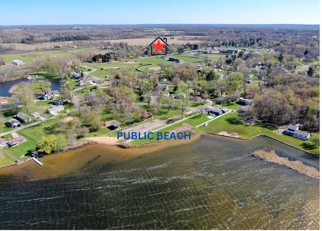 Property at 304 W Edgar Bergen Blvd, Decatur, MI 49045, 4 beds, 2 baths