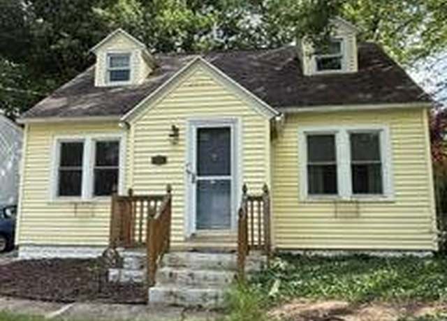 Property at 924 Royce Ave, Kalamazoo, MI 49001, 2 beds, 1 bath