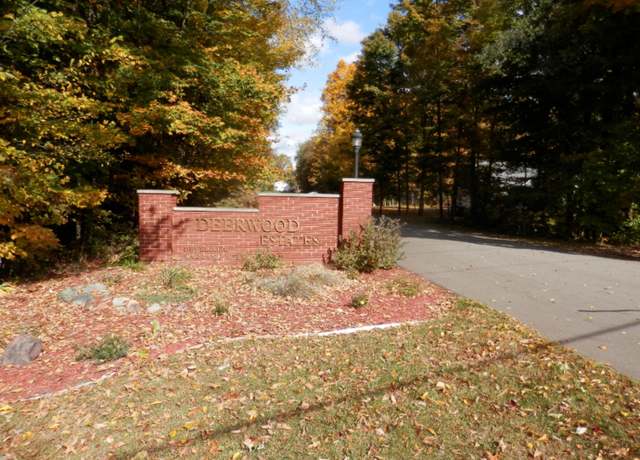 Property at 8 Harlan Dr, Watervliet, MI 49098