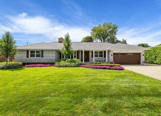 Property at 1191 S Renaud Rd, Grosse Pointe Woods, MI 48236, 2 beds, 3 baths