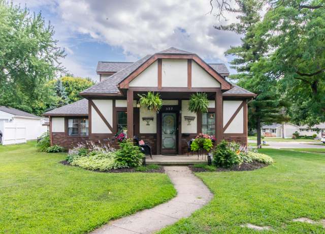 Property at 357 Riddle St, Howell, MI 48843, 3 beds, 2 baths