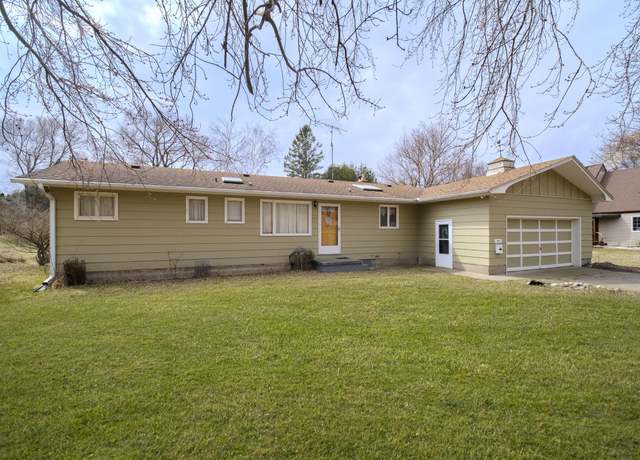 Property at 767 Mar-lawn Dr, Manistee, MI 49660, 2 beds, 1.5 baths