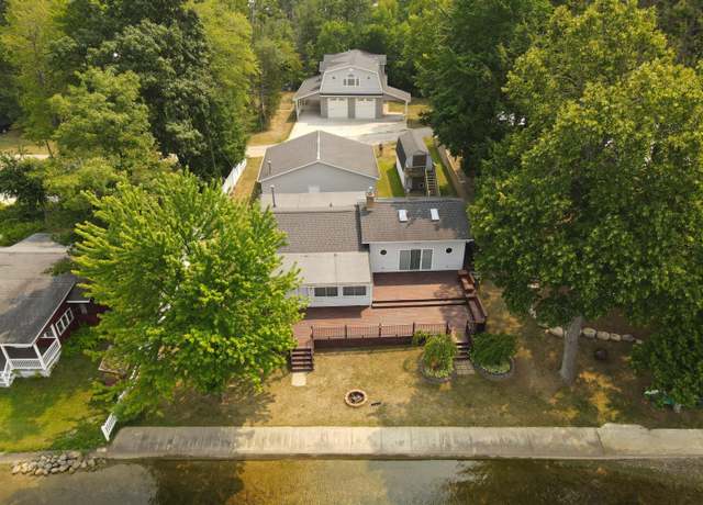 Property at 20119 Merritt Ave, Chippewa Lake, MI 49320, 3 beds, 2 baths