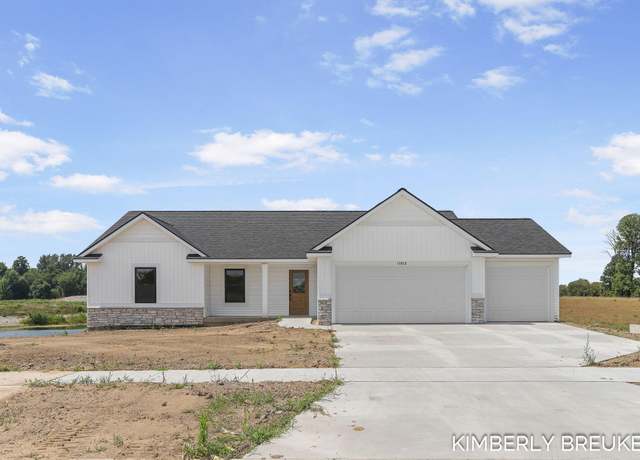 Property at 11913 Everett Ave, Allendale, MI 49401, 4 beds, 3 baths
