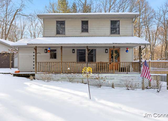 Property at 1480 W 72nd St, Newaygo, MI 49337, 4 beds, 2 baths