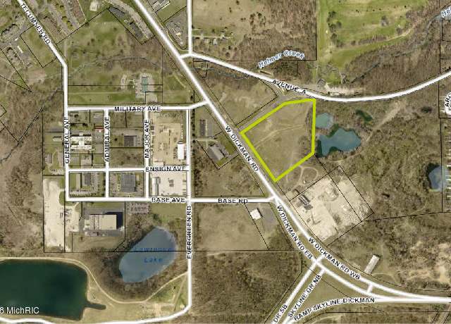 Property at 4100 W Dickman Rd Unit B, Springfield, MI 49037