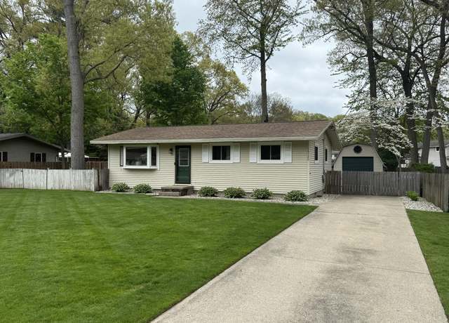 Property at 15120 155th Ave, Grand Haven, MI 49417, 3 beds, 1 bath