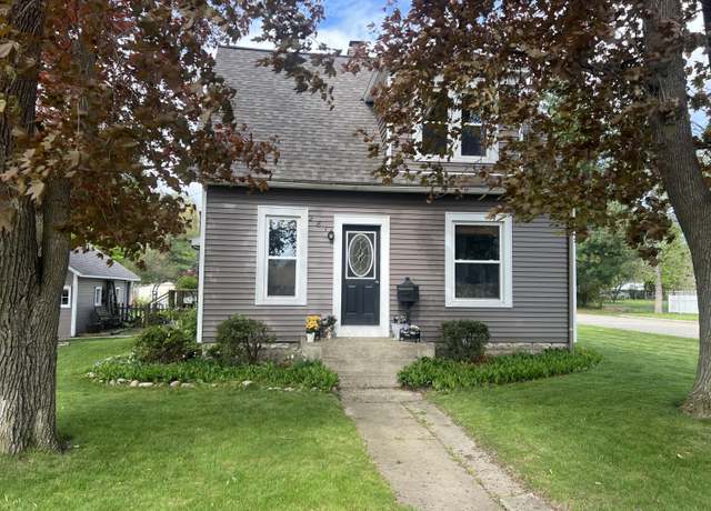 Property at 281 Morse St, Coldwater, MI 49036, 3 beds, 1 bath