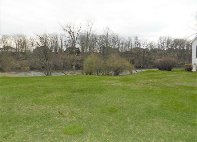 Property at 574 Swan River Dr, Benton Harbor, MI 49022