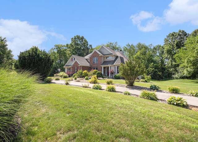 Property at 6372 Oak Ct, Berrien Center, MI 49102, 4 beds, 2.5 baths