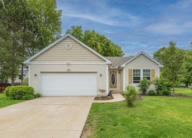 Property at 7255 Bertland Dr, Portage, MI 49024, 3 beds, 2 baths