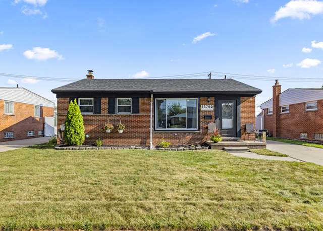 Property at 13790 Orchard St, Southgate, MI 48195, 3 beds, 1.5 baths