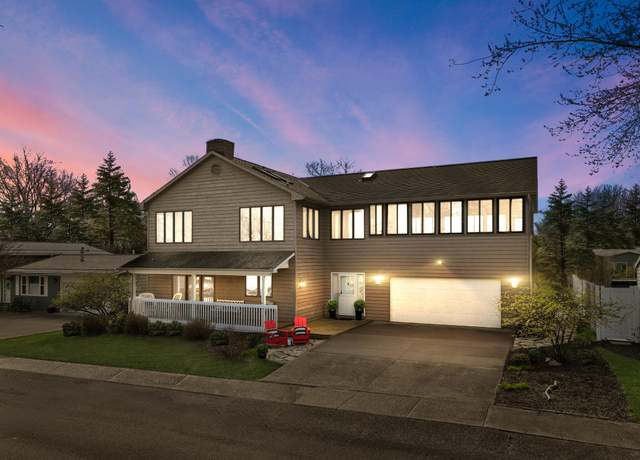 Property at 1321 Shore Dr, New Buffalo, MI 49117, 4 beds, 4 baths