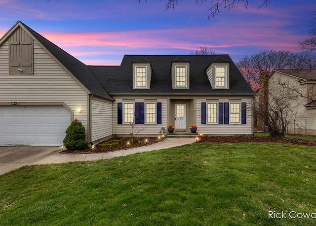 Property at 5325 Shoreham Pl SE, Kentwood, MI 49508, 4 beds, 3.5 baths