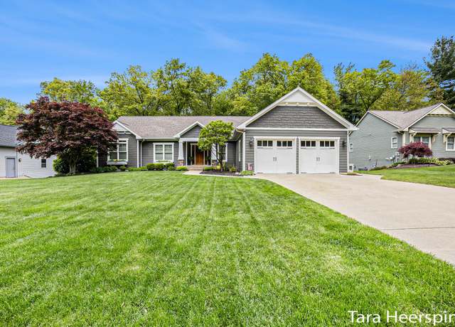 Property at 4694 Sundial Dr NE, Grand Rapids, MI 49525, 4 beds, 3.5 baths