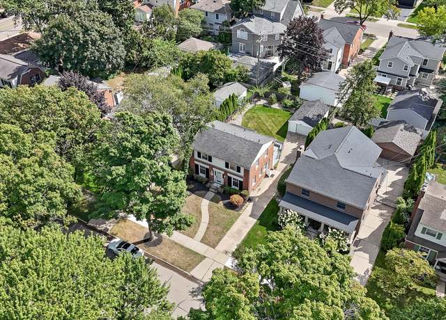 Property at 1205 S Bates St, Birmingham, MI 48009, 4 beds, 1.5 baths
