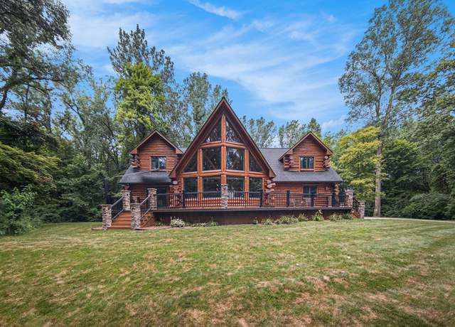 Property at 7750 Hivon Rd, Carleton, MI 48117, 3 beds, 3 baths