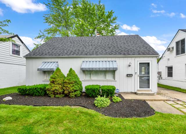 Property at 22848 Almond Ave, Eastpointe, MI 48021, 3 beds, 1 bath