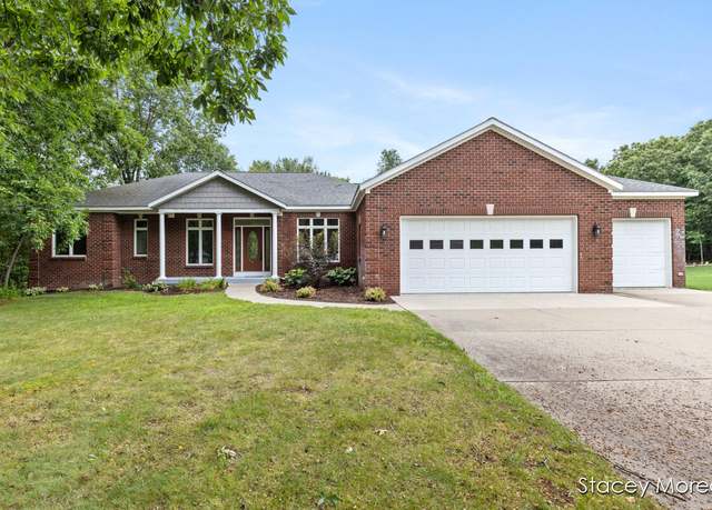 Property at 5189 Bonasa Dr, Rockford, MI 49341, 4 beds, 4.5 baths
