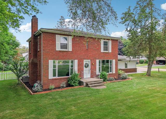 Property at 720 Mckinley Rd, Chelsea, MI 48118, 4 beds, 1.5 baths
