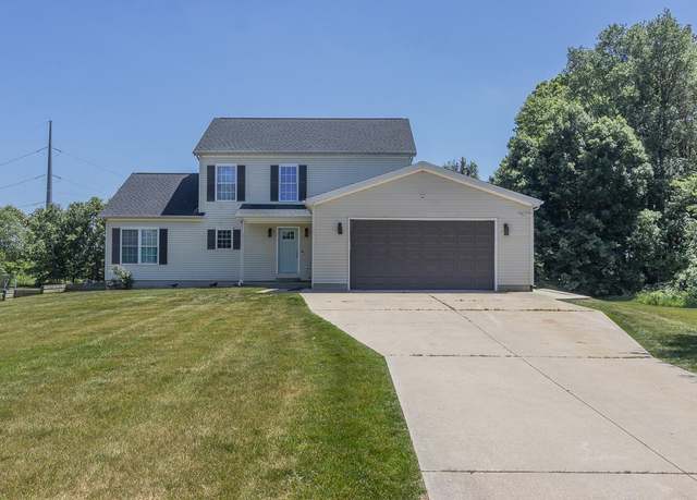 Property at 22581 Bluejay Ave, Mattawan, MI 49071, 4 beds, 2.5 baths