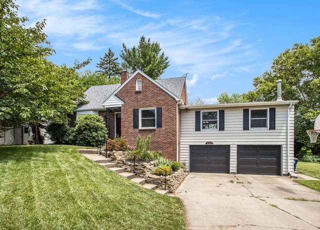 Property at 2106 Chaparral St, Kalamazoo, MI 49006, 3 beds, 2.5 baths