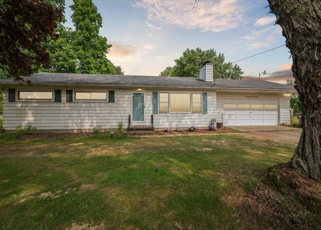 Property at 7660 N 41st St, Augusta, MI 49012, 3 beds, 1 bath