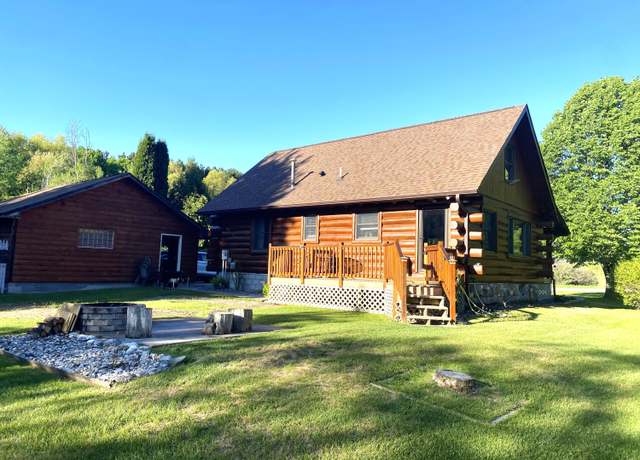 Property at 11999 Cabin Ln, Rapid City, MI 49676, 2 beds, 1 bath