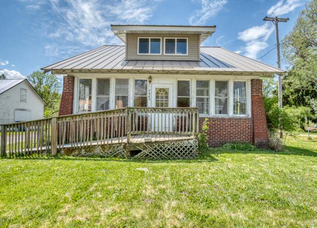 Property at 7485 Northland Dr, Stanwood, MI 49346, 3 beds, 2 baths