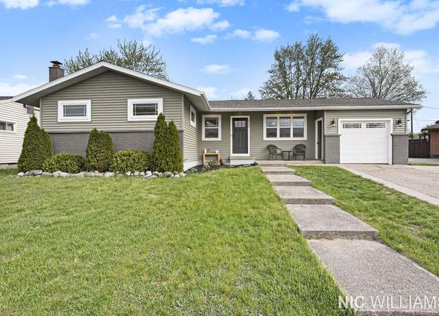 Property at 2173 Daylor Dr NE, Grand Rapids, MI 49525, 4 beds, 1 bath