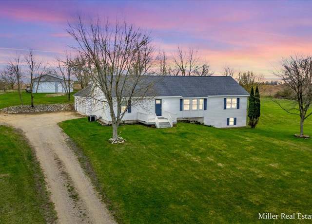 Property at 7689 Perry Dr, Delton, MI 49046, 4 beds, 2 baths