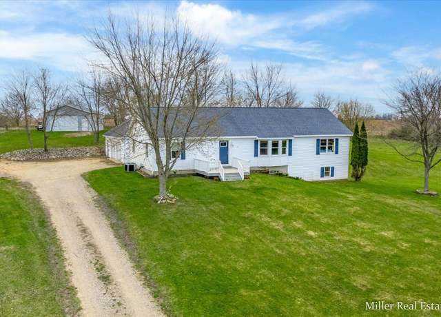 Property at 7689 Perry Dr, Delton, MI 49046, 4 beds, 2 baths