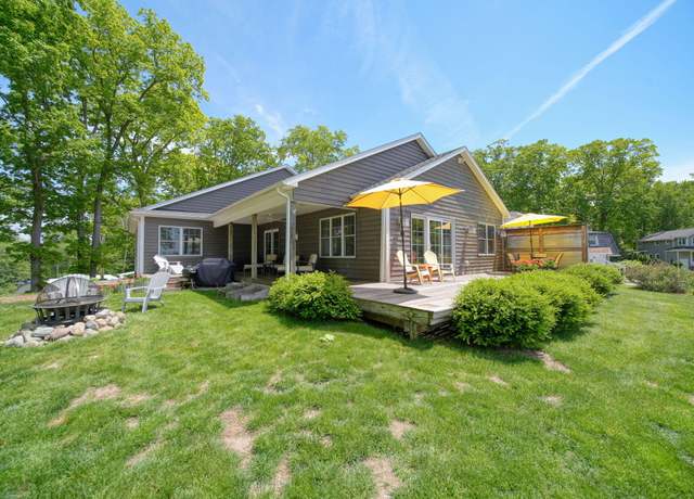 Property at 1853 Shady Ln, Brooklyn, MI 49230, 4 beds, 3 baths