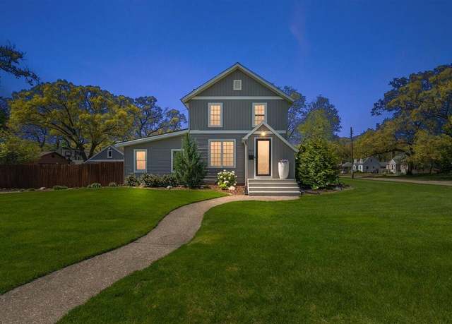 Property at 413 2nd St, Muskegon, MI 49445, 4 beds, 3 baths