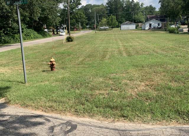 Property at 446 E Buffalo St, New Buffalo, MI 49117