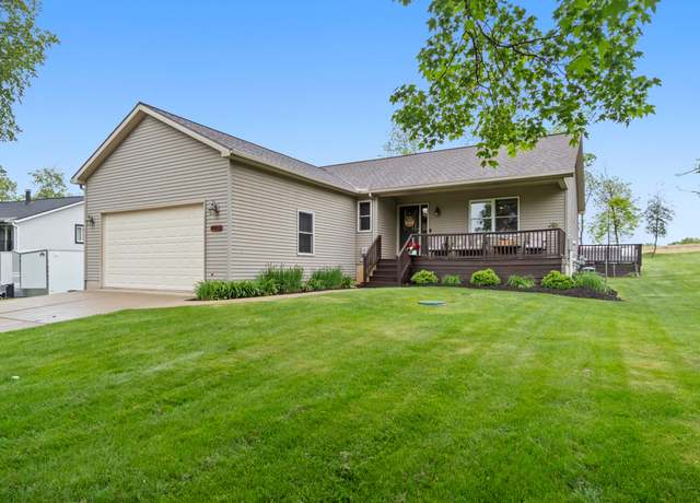 Property at 8662 Stephenson Rd, Onsted, MI 49265, 3 beds, 3 baths