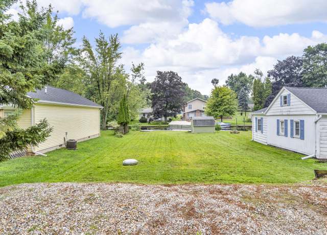 Property at 220 Cedar St, Brooklyn, MI 49230