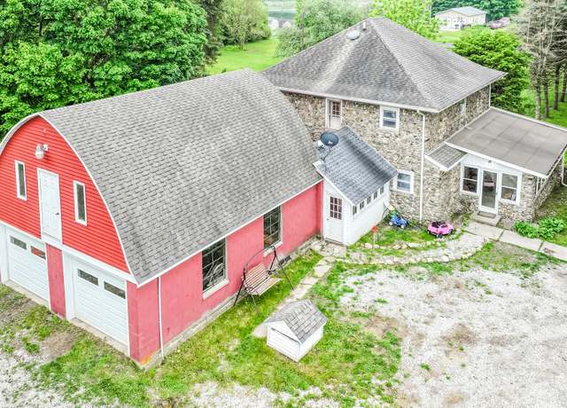 Property at 2311 E Glendora Rd, Buchanan, MI 49107, 3 beds, 2 baths