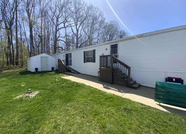 Property at 3703 Cypress, Jackson, MI 49201, 2 beds, 2 baths