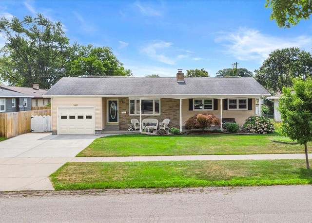 Property at 1407 Haverhill Rd, Muskegon, MI 49441, 3 beds, 2.5 baths