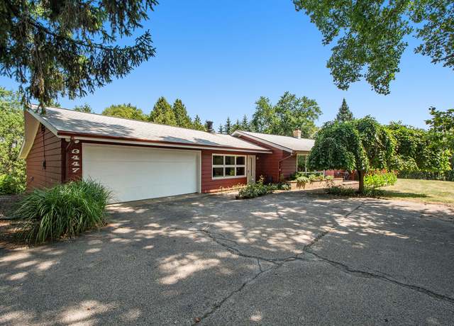 Property at 3447 Fulton St NE, Grand Rapids, MI 49546, 3 beds, 1.5 baths